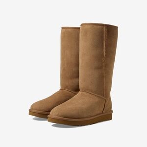 Ugg Classic Tall boots, size 10, excellent condition
